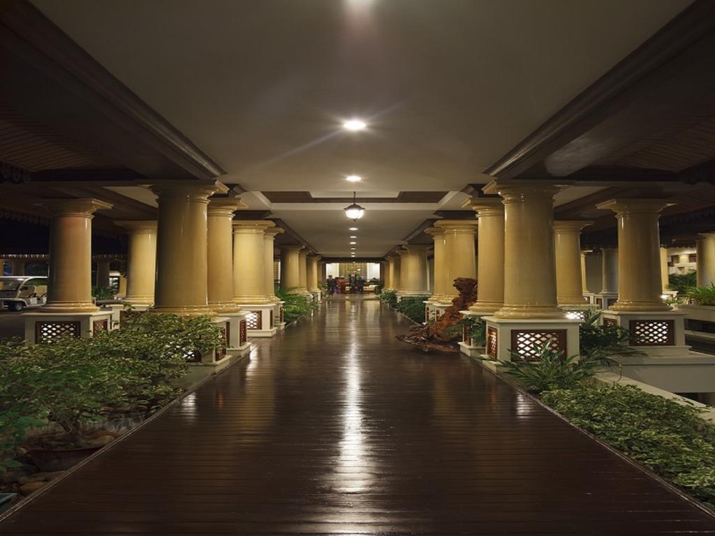 The Hotel Amara Nay Pyi Taw Naypyidaw Exterior photo