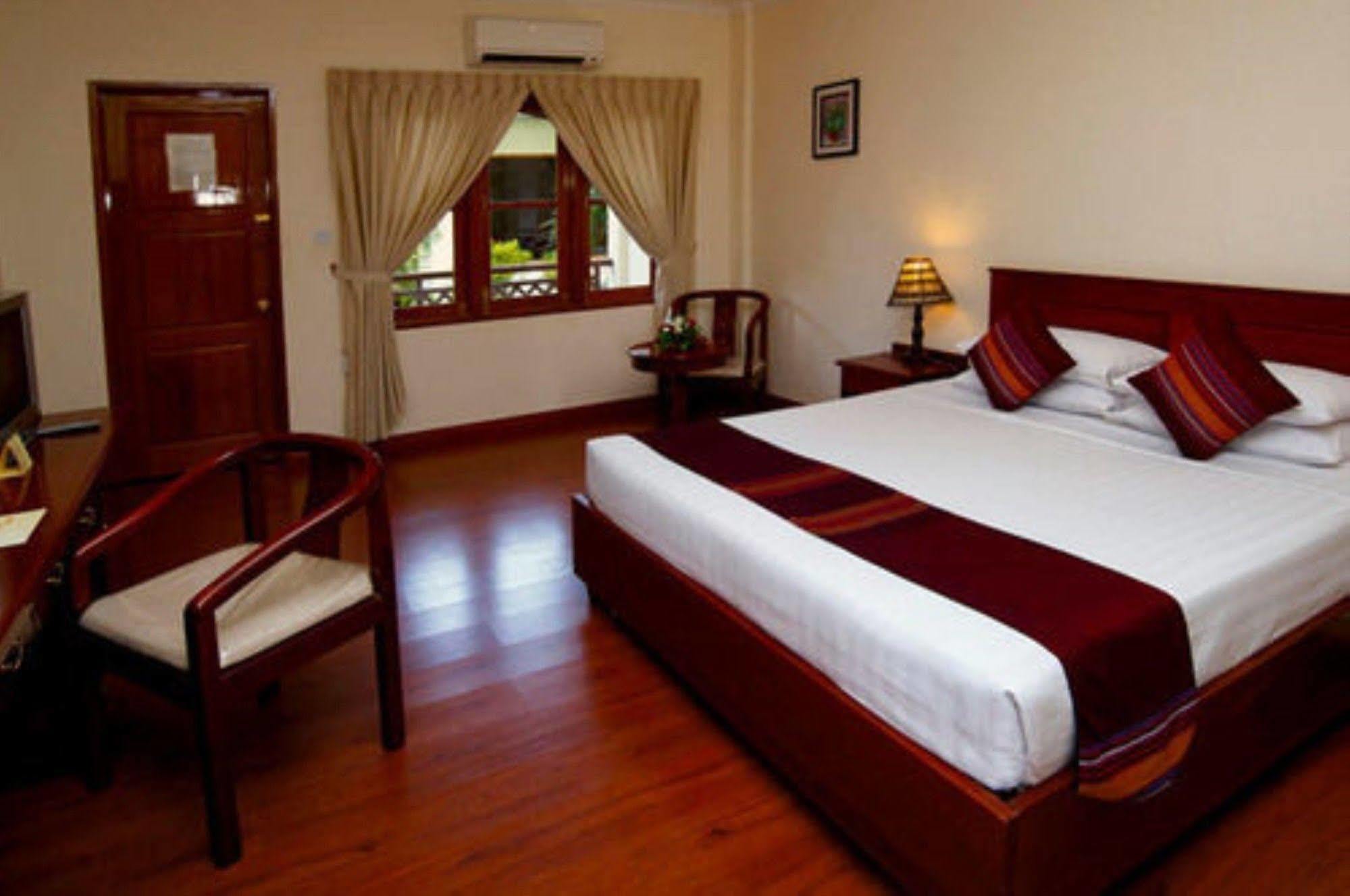 The Hotel Amara Nay Pyi Taw Naypyidaw Exterior photo