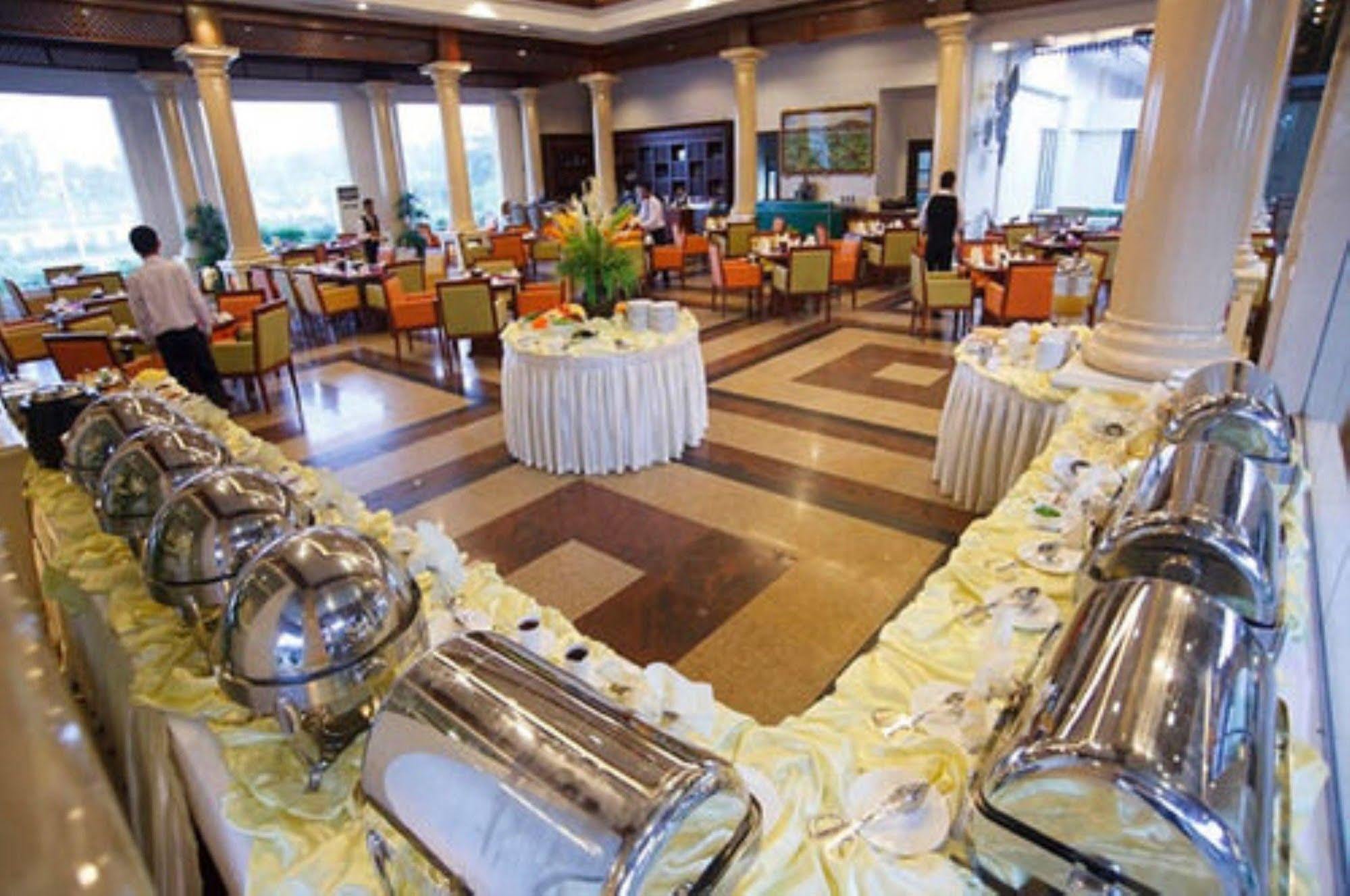 The Hotel Amara Nay Pyi Taw Naypyidaw Exterior photo
