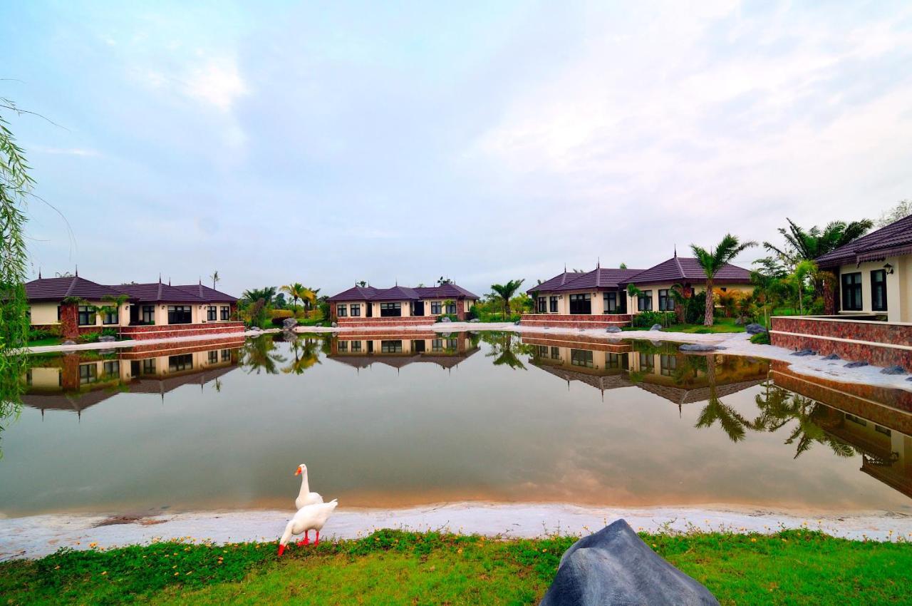 The Hotel Amara Nay Pyi Taw Naypyidaw Exterior photo